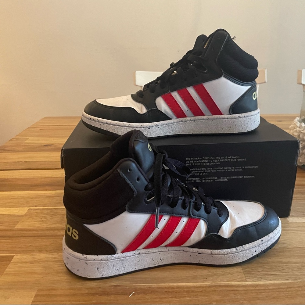 ADIDAS HOOPS 3.0 MID LIKE NEW